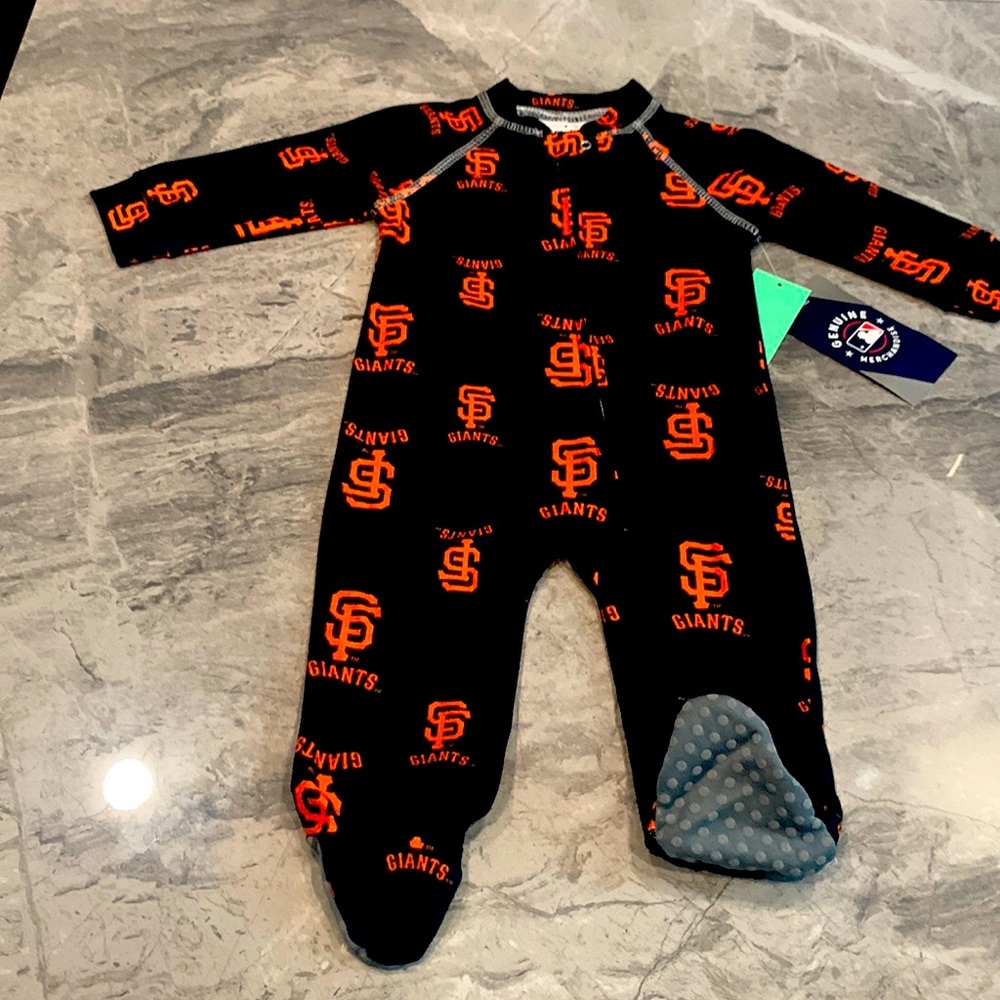Genuine Merchandise San Francisco Giants Baseball Zip Up Sleeper Footie Pajamas